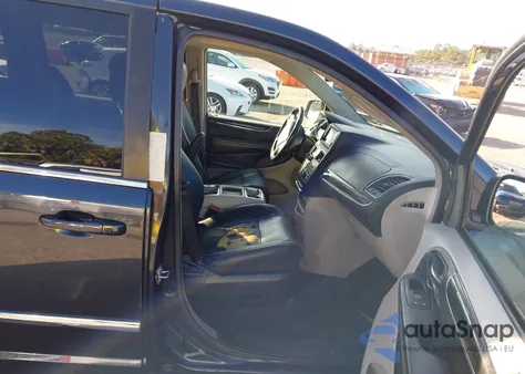 2014 Chrysler Town & Country Touring из США, поврежденный, VIN 2C4RC1BG9ER216103